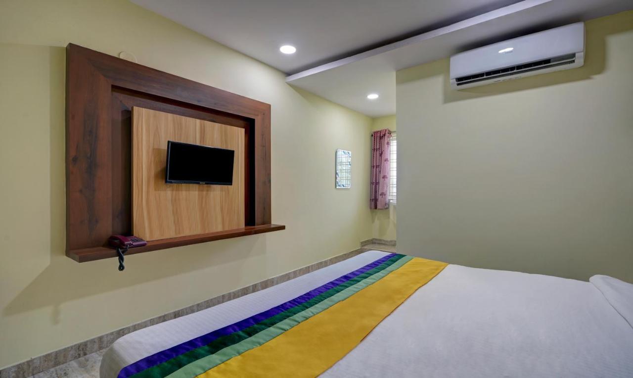 Fabhotel Galaxy Parkfabhotel Galaxy Park, Nr To Rajiv Gandhi International Airport-Hyderabad Шамшабад Екстериор снимка