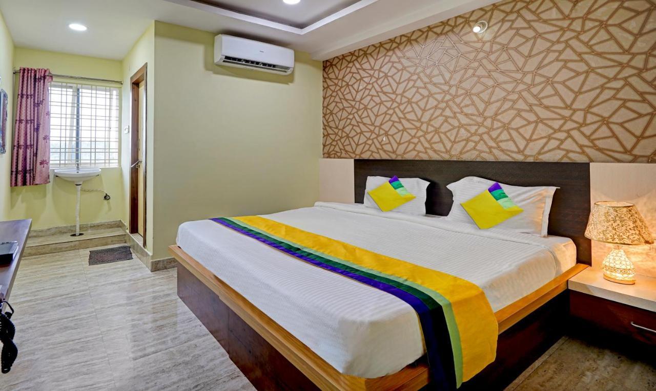 Fabhotel Galaxy Parkfabhotel Galaxy Park, Nr To Rajiv Gandhi International Airport-Hyderabad Шамшабад Екстериор снимка