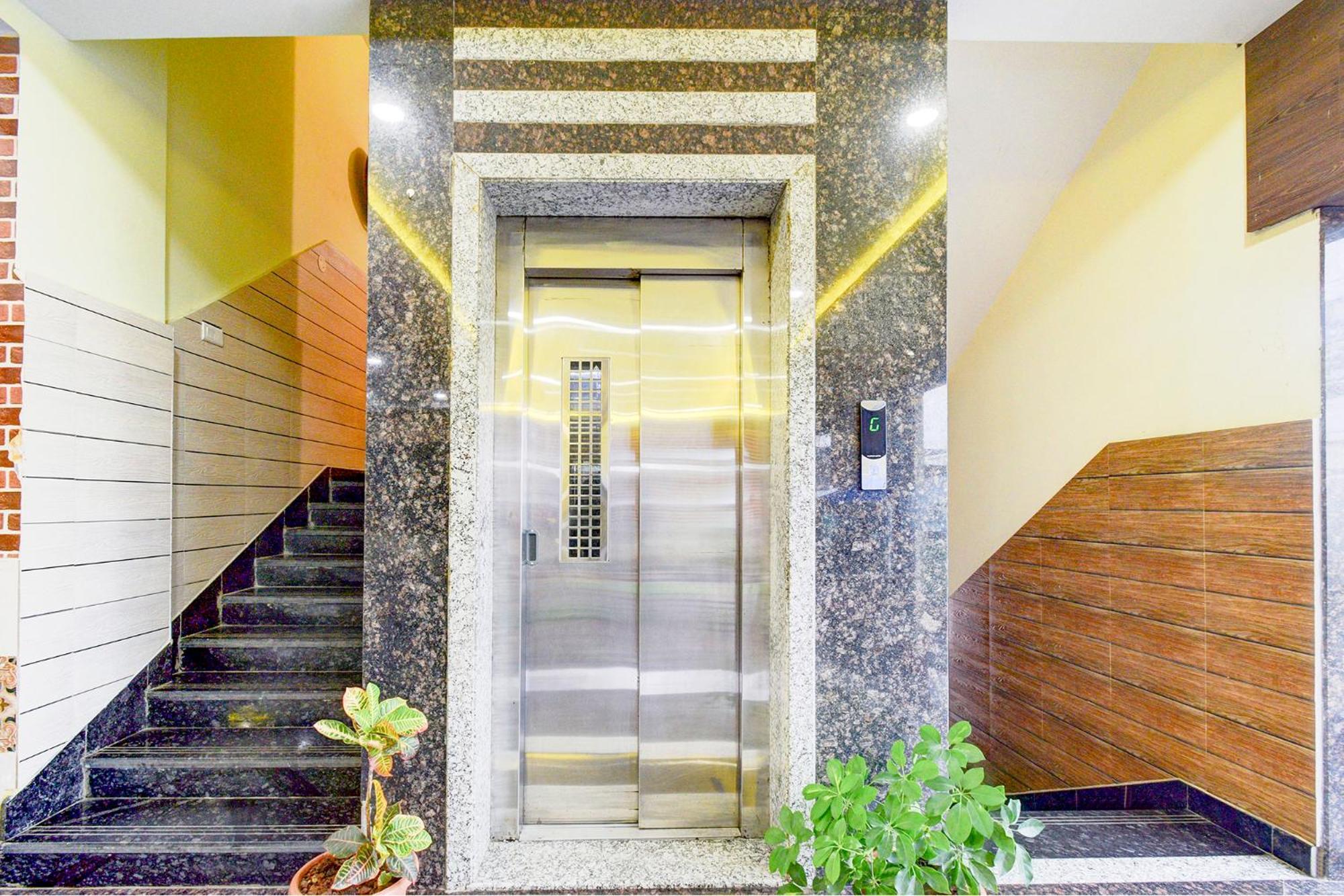 Fabhotel Galaxy Parkfabhotel Galaxy Park, Nr To Rajiv Gandhi International Airport-Hyderabad Шамшабад Екстериор снимка