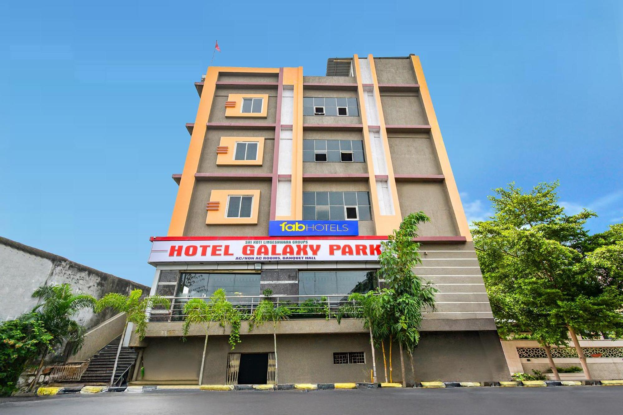 Fabhotel Galaxy Parkfabhotel Galaxy Park, Nr To Rajiv Gandhi International Airport-Hyderabad Шамшабад Екстериор снимка