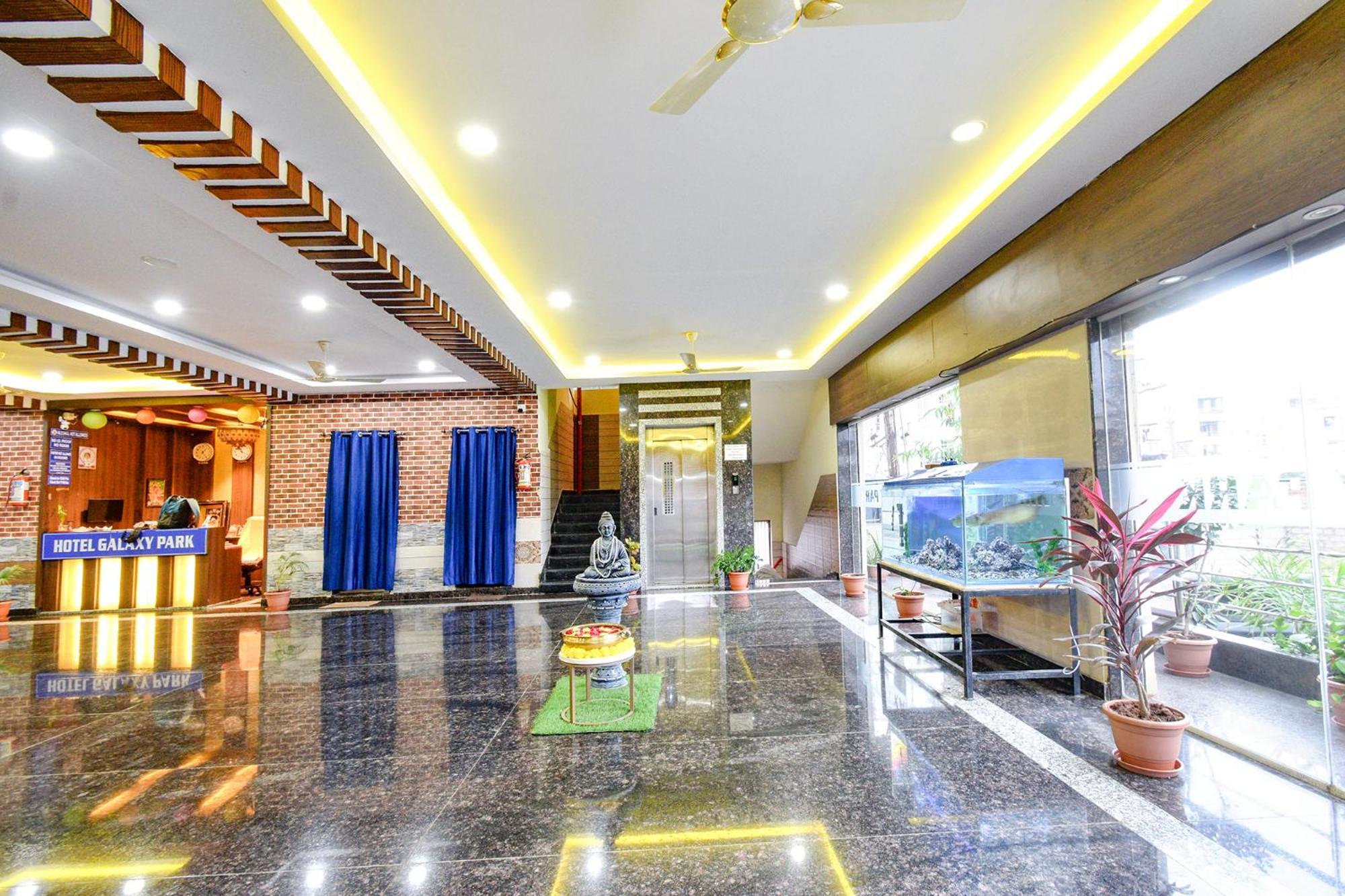 Fabhotel Galaxy Parkfabhotel Galaxy Park, Nr To Rajiv Gandhi International Airport-Hyderabad Шамшабад Екстериор снимка