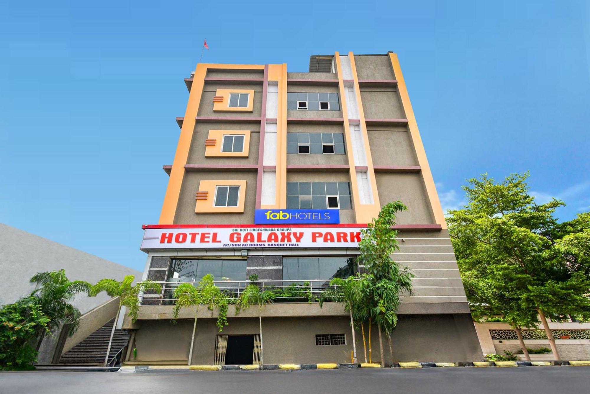 Fabhotel Galaxy Parkfabhotel Galaxy Park, Nr To Rajiv Gandhi International Airport-Hyderabad Шамшабад Екстериор снимка